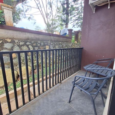 Urbanview Hotel Inkoppabri Cisarua Puncak Екстериор снимка