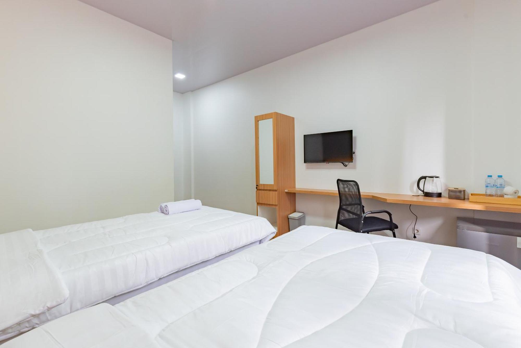 Urbanview Hotel Inkoppabri Cisarua Puncak Екстериор снимка