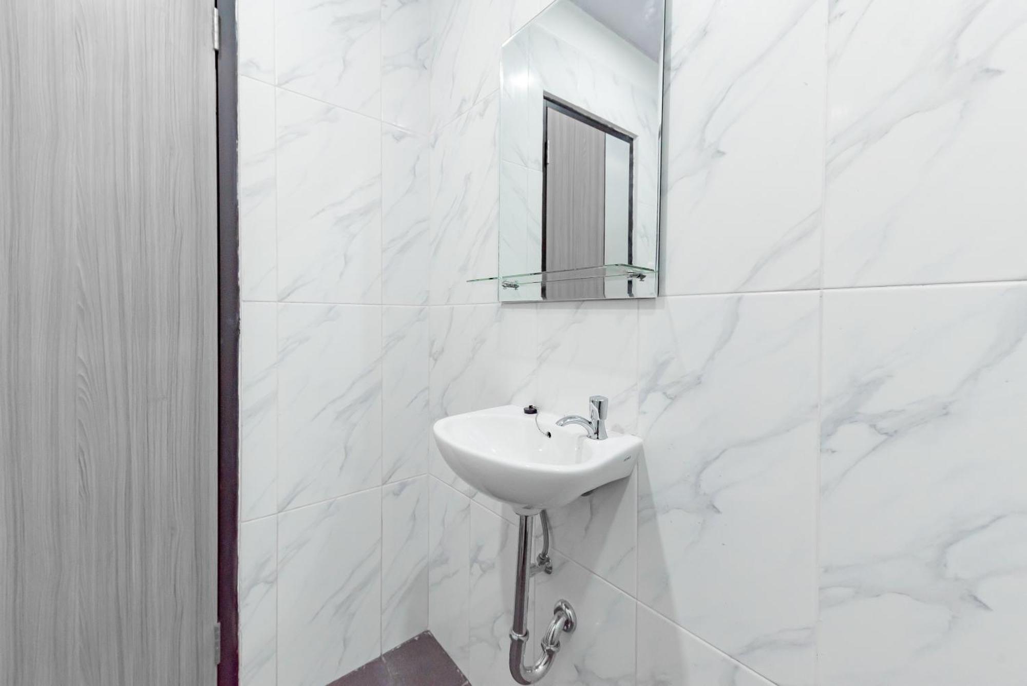 Urbanview Hotel Inkoppabri Cisarua Puncak Екстериор снимка